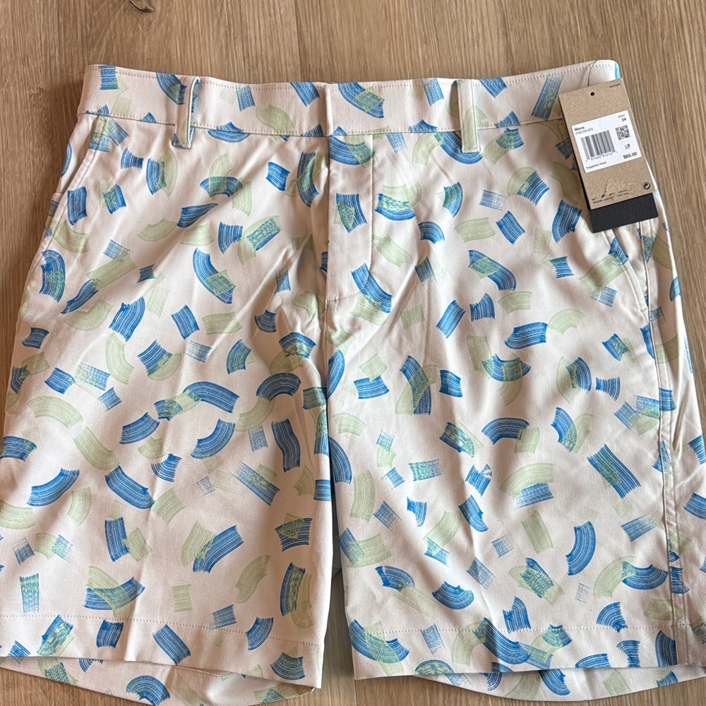NWT!! Nike Golf Shorts 34 Patterned Beige Shorts with Blue and Green Accents
